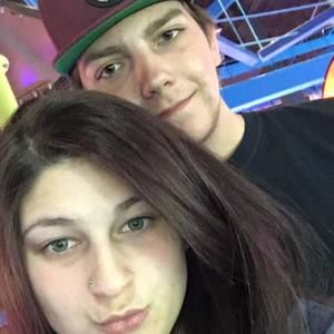 Meet your Posher, Dana